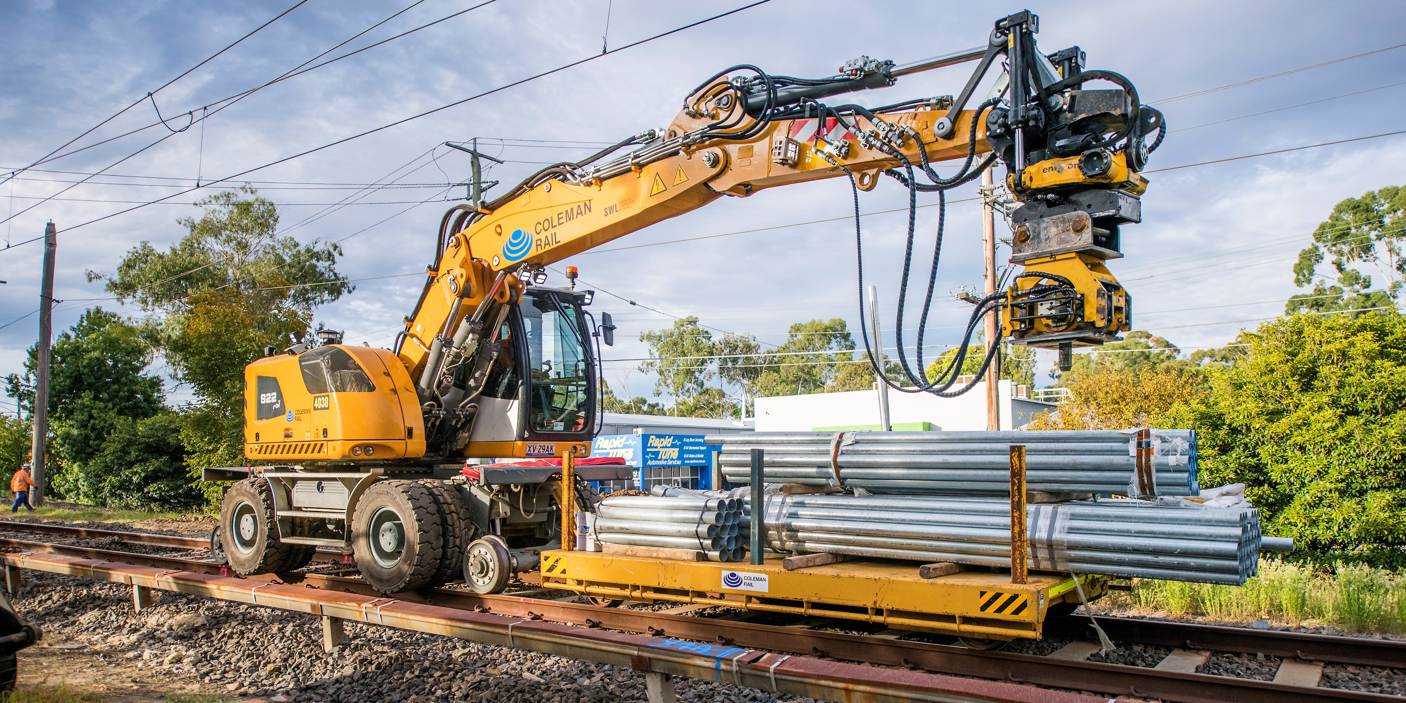 Husbridge Line Getting on with the Hurstbridge Line Duplication